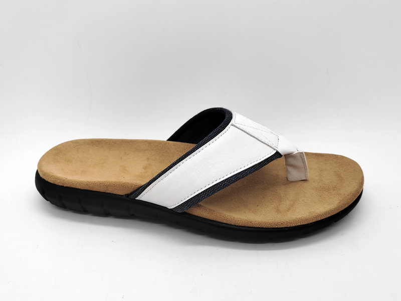 Sandálias masculinas frescas brancas confortáveis ​​com efeito visual